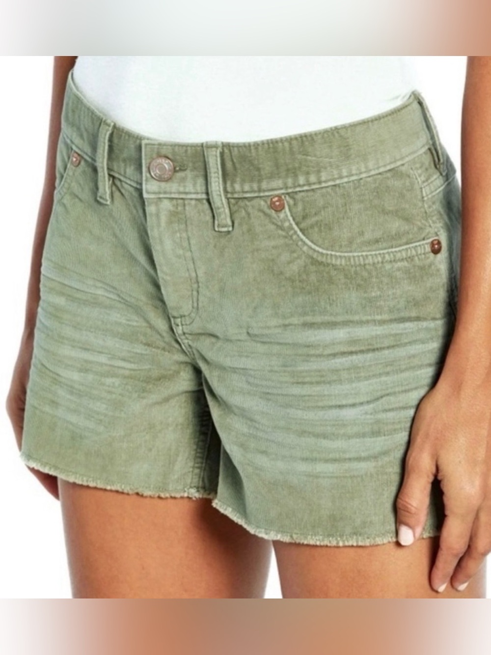 GAP Woman’s Olive Green Corduroy Nice Jean Shorts Size 14 NWOT